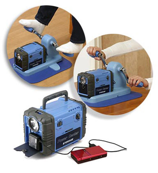 Illustration for article titled Charger Powers Up Gadgets, Illuminates Dark Areas and Really Works Your Calves